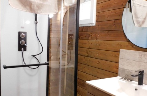 Lamazere Ski Chalet | Gîte Daisy - Vue sur la Chaîne des Pyrénées