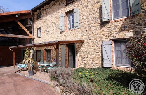 Cublize House | Gîte de Basse Comté - Cublize