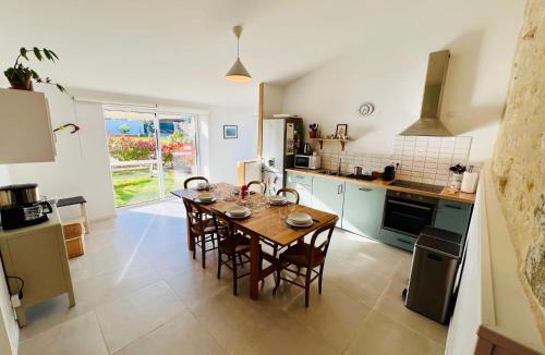 Saint-Michel-en-l'Herm House | Gîte de caractère à moins de 10min des plages