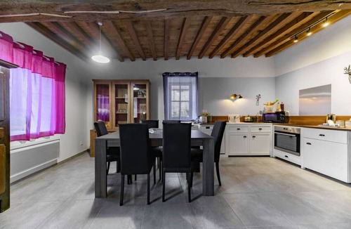 Charroux House | Gîte de caractère Charroux La Samandre