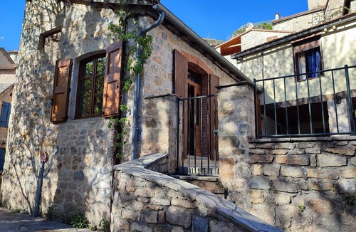 Peyreleau House | Gîte de Caractère