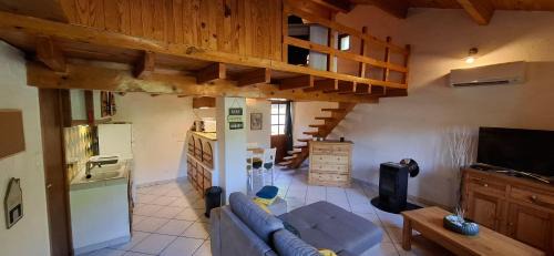 Banne House | Gîte de Chanabière