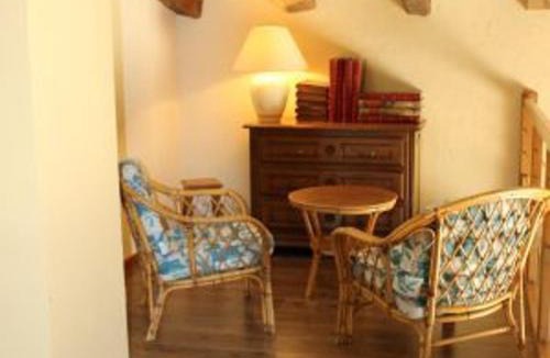 Brixey-aux-Chanoines House | Gîte de charme avec cheminée, terrasse et garage à Brixey-aux-Chanoines - FR-1-585-10
