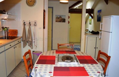 Amboise Apartment | Gîte de charme au cœur d'Amboise avec Wi-Fi - FR-1-381-250