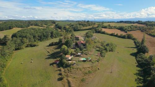 Lapenne House | Gîte de charme au cœur de la nature avec piscine
