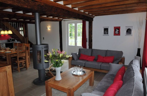 Campigny Cottage | Gîte de Charme: Chaumière 8 Personnes en Normandie