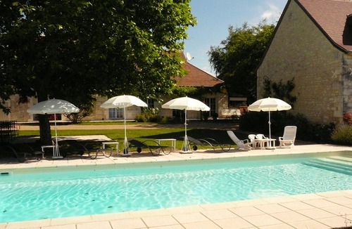 Varennes House | Gîte de Charme en Touraine + Heated swimming pool with view ! Pleine Nature ! 5 pers.