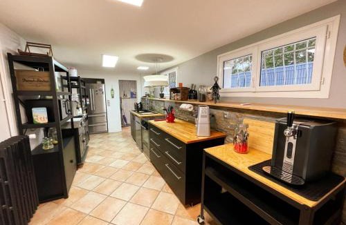 Chambray-les-Tours House | Gîte de charme avec jardin clos et animaux acceptés - FR-1-381-640