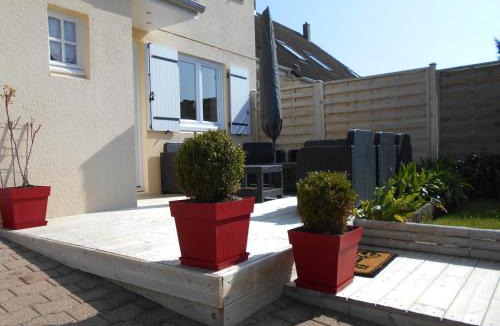 Bernieres-sur-Mer House | Gîte de Eric et Rose