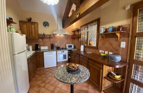 Ur House | Gîte de Fleury - UR - Gîte