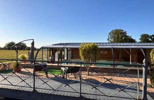 Pouligny-Notre-Dame Apartment | GÎTE de FONTARABIE