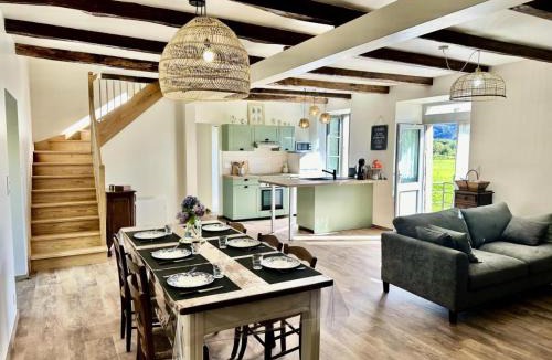 Monceaux-sur-Dordogne Apartment | Gîte de France Chez le bassot 3 épis - Gîte de France 6 personnes MAE-1461