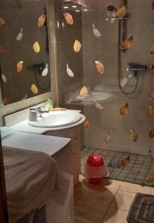 Saint-Bonnet-la-Riviere Apartment | Gîte de France Gîte de cuillère 3 épis - Gîte de France 8 personnes MAE-8984