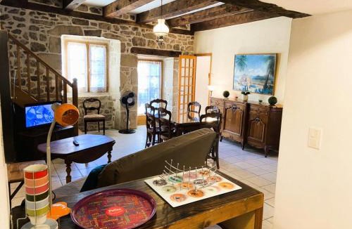 Darazac Apartment | Gîte de France Le peuchois 2 épis - Gîte de France 2 personnes MAE-5181