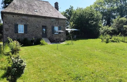 Saint-Privat Villa | Gîte de France The 2 ears cottage - Gîte de France 2 people