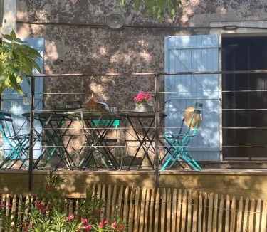 Cenne-Monestias House | Gîte de Genty