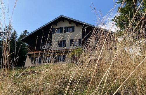 Prenovel House | Gîte de Groupe des Rochats