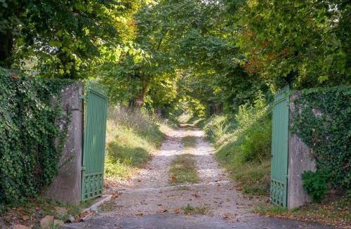 Villemoirieu Apartment | Gîte de June