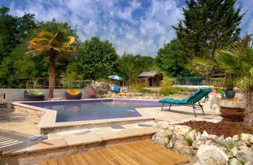 Murs-et-Gelignieux Apartment | Gîte de l'éléphant