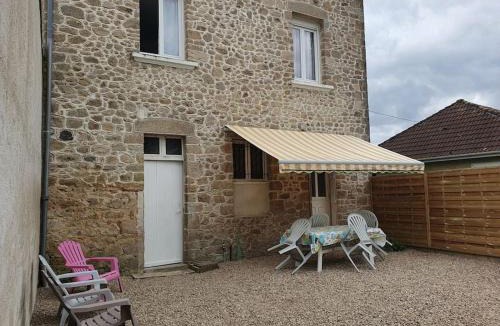 Bussiere-Dunoise House | Gîte de l'ancienne gare