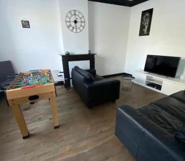Fumay House | gîte de l'ardoise