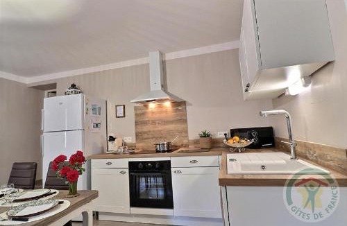 Saint-Theodorit House | Gîte de l'Eclotine