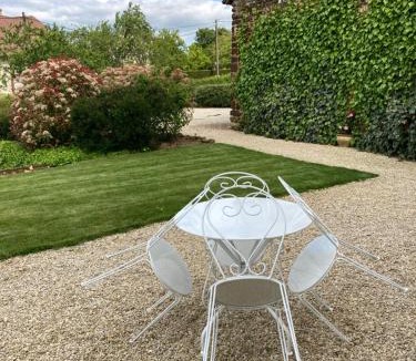 Menetou-Ratel House | Gîte de l’enclos