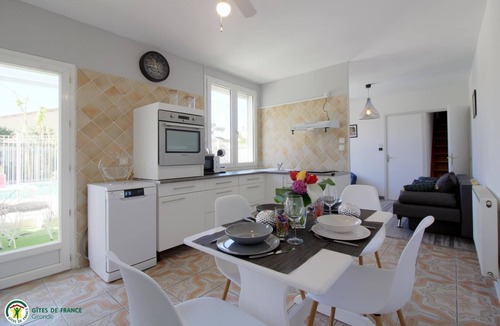 Saint-Denis-de-Pile House | Gîte de L'isle - Saint Denis DE Pile