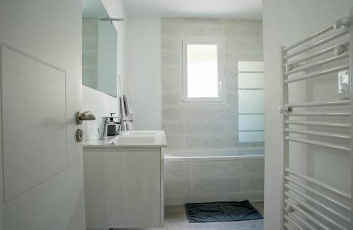 Cantenay-Epinard House | Gîte de l'Olivier