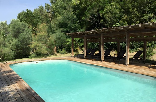 Varennes House | Gîte de l'olivier – Château des Varennes: 6 Guests, Pool, Garden, Horseback Rides