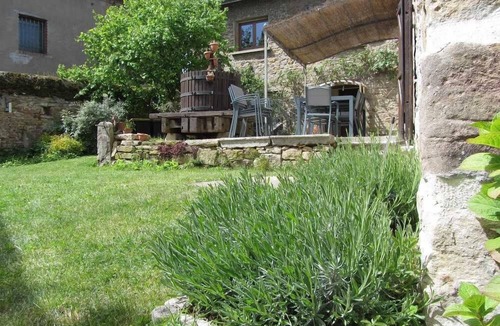 Dommartin House | Gîte de la Bergeonnière