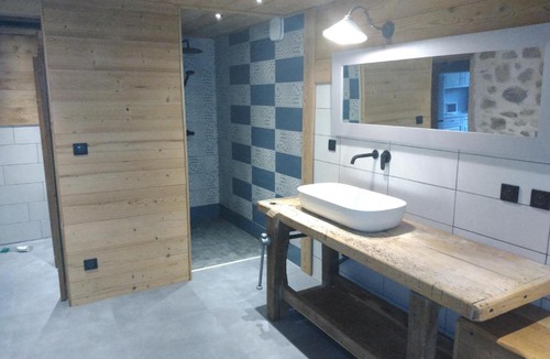 Rochesson House | gîte de la cheneau