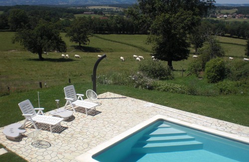 Chenay-le-Chatel Cottage | Gîte de la colline Chenay le Chatel, magnificent view