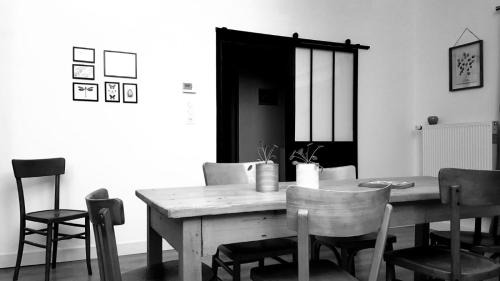 Sommeilles House | Gîte de la Croisette