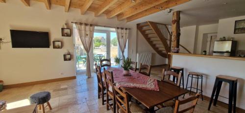 Le Fied House | Gîte de la Diligence