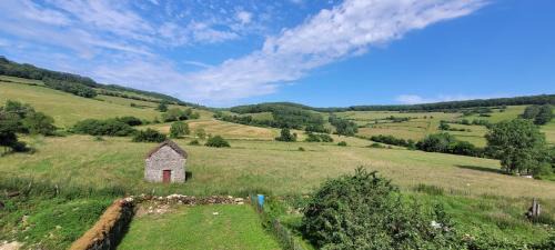 Echannay House | Gîte de la Doue