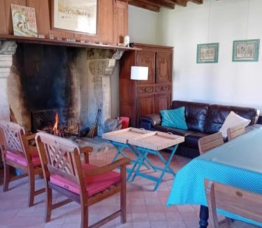 Crasville House | Gîte de La Ferme de La Cour