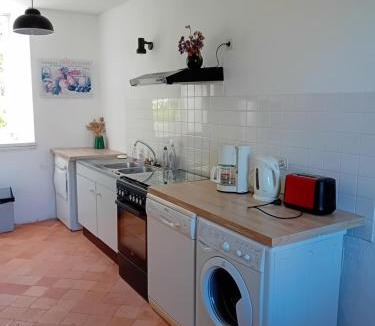 Crasville House | Gîte de La Ferme de La Cour