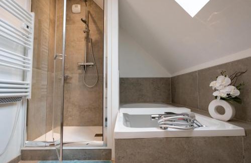 Eperlecques House | Gîte de la forêt de Sperleka