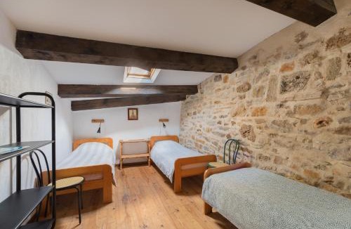 Saint-Guilhem-le-Desert Bed & Breakfast | Gîte de La Tour