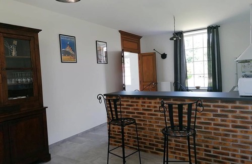 Esclavolles-Lurey House | Gîte de la Gare