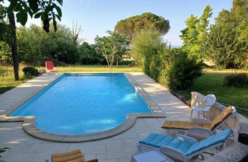 Marmande House | Gîte de la glycine