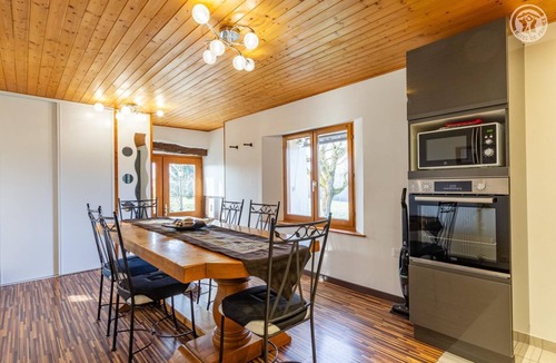 Ayn House | Gîte DE LA Grenouille