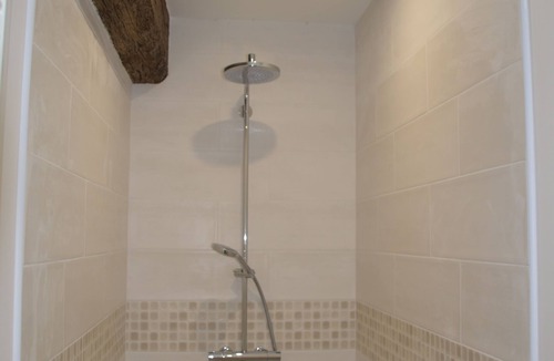 Digny House | Gîte de la Hallière