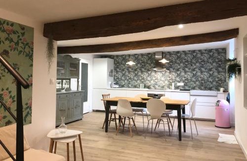 Aze House | Gîte de la moinette