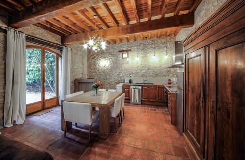 Labessiere-Candeil House | Gîte de la Plonde, Un Grand Confort Dans un Lieu Hors du Commun en Occitanie