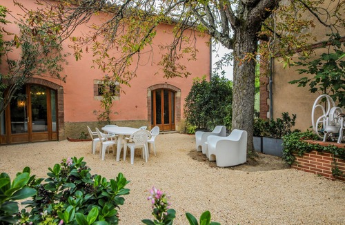 Labessiere-Candeil House | Gîte de la Plonde, Un Grand Confort Dans un Lieu Hors du Commun en Occitanie