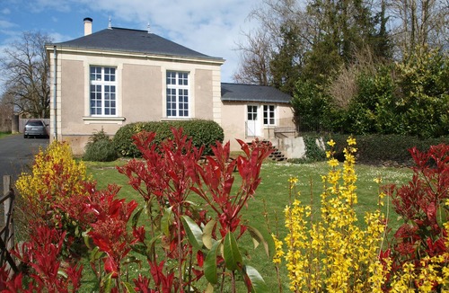 Chambellay House | Gîte de la petite école