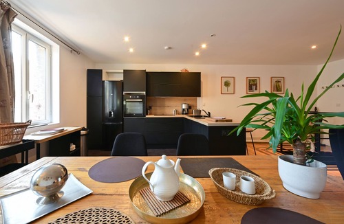 Saint-Quentin Apartment | Gîte de la Pomme Rouge - 1er Étage