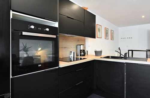 Saint-Quentin Apartment | Gîte de la Pomme Rouge - 1er Étage